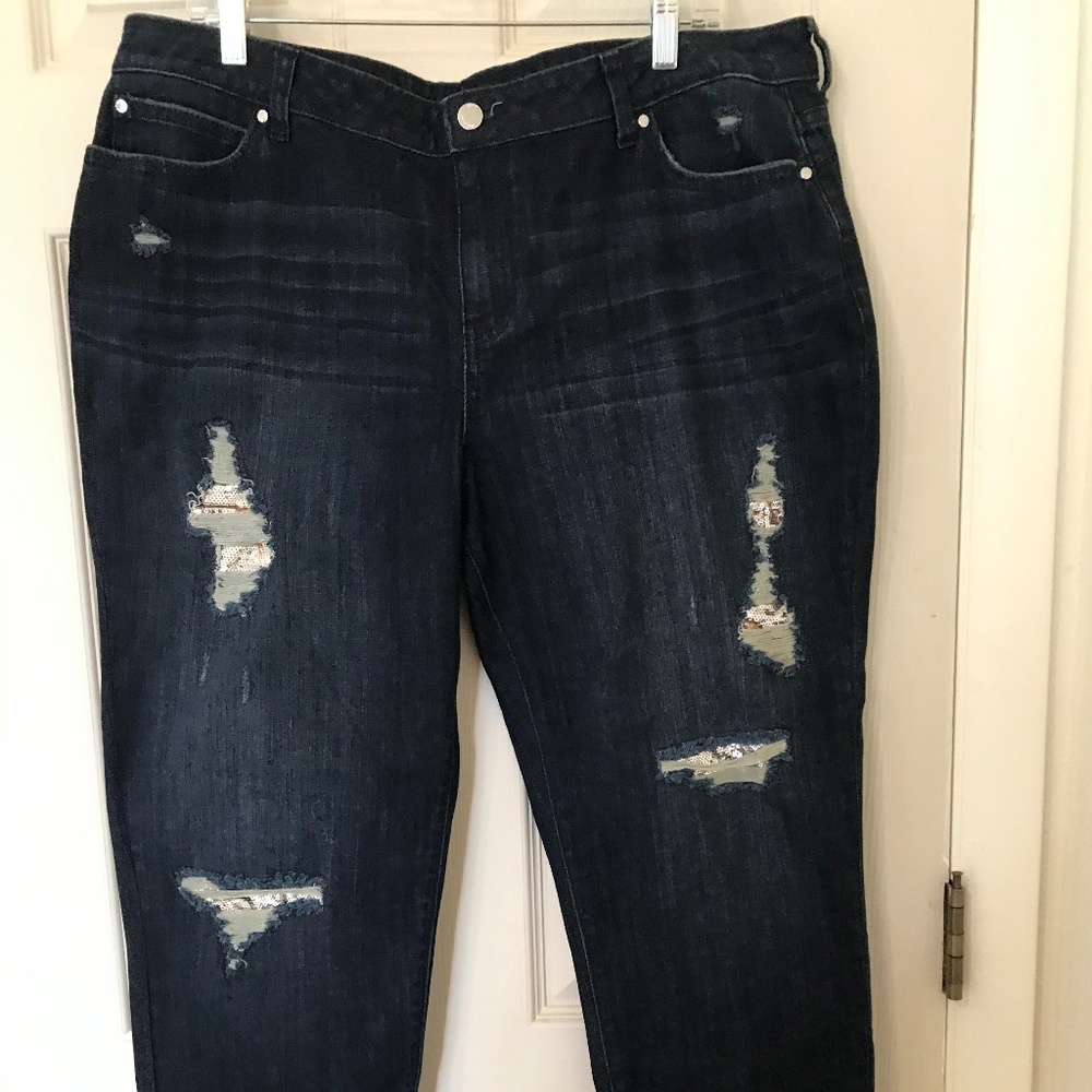 Distressed Ripped and Sparkle Sequin Capri Jeans NWOT